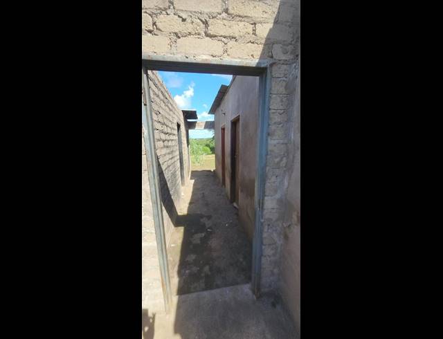 4 BEDROOM HOUSE FOR SALE IN MANIINI